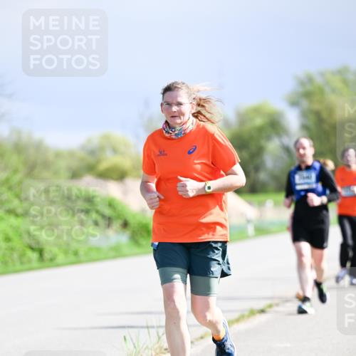 07.04.2024 - 43. Internationalen Wilhelmsburger Insellauf Dr. Thomas Lammeyer http://msf.ph/oto/6050608 07.04.2024 11:18:43 Laufen  meine-sportfotos.de