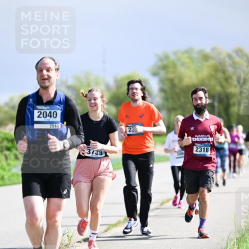 07.04.2024 - 43. Internationalen Wilhelmsburger Insellauf Dr. Thomas Lammeyer http://msf.ph/oto/6050629 07.04.2024 11:18:47 Laufen 2040, 2040, 3738, 23, 2318 meine-sportfotos.de