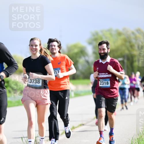 07.04.2024 - 43. Internationalen Wilhelmsburger Insellauf Dr. Thomas Lammeyer http://msf.ph/oto/6050635 07.04.2024 11:18:48 Laufen 3738, 117, 2318 meine-sportfotos.de