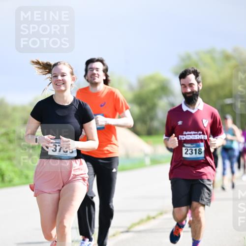 07.04.2024 - 43. Internationalen Wilhelmsburger Insellauf Dr. Thomas Lammeyer http://msf.ph/oto/6050640 07.04.2024 11:18:48 Laufen 3735, 2318 meine-sportfotos.de