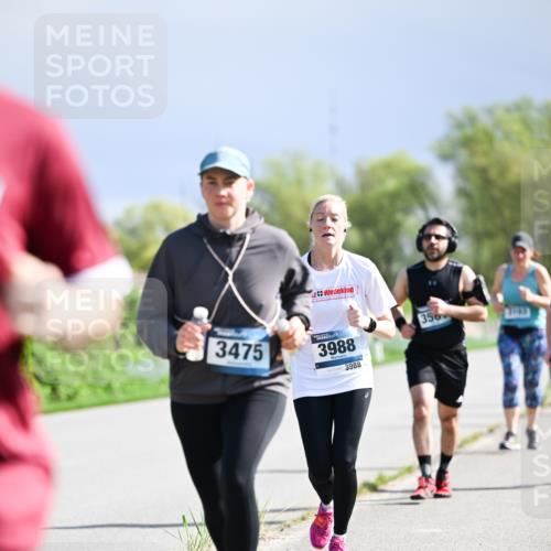 07.04.2024 - 43. Internationalen Wilhelmsburger Insellauf Dr. Thomas Lammeyer http://msf.ph/oto/6050654 07.04.2024 11:18:51 Laufen 3475, 3988, 3988, 350 meine-sportfotos.de