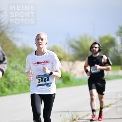 07.04.2024 - 43. Internationalen Wilhelmsburger Insellauf Dr. Thomas Lammeyer http://msf.ph/oto/6050664 07.04.2024 11:18:53 Laufen 3988, 3988 meine-sportfotos.de