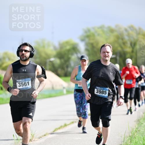 07.04.2024 - 43. Internationalen Wilhelmsburger Insellauf Dr. Thomas Lammeyer http://msf.ph/oto/6050670 07.04.2024 11:18:54 Laufen 3561, 3985 meine-sportfotos.de