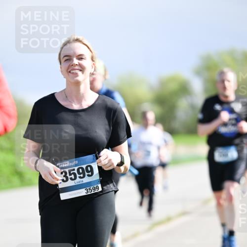 07.04.2024 - 43. Internationalen Wilhelmsburger Insellauf Dr. Thomas Lammeyer http://msf.ph/oto/6050719 07.04.2024 11:19:02 Laufen 3599, 3599 meine-sportfotos.de
