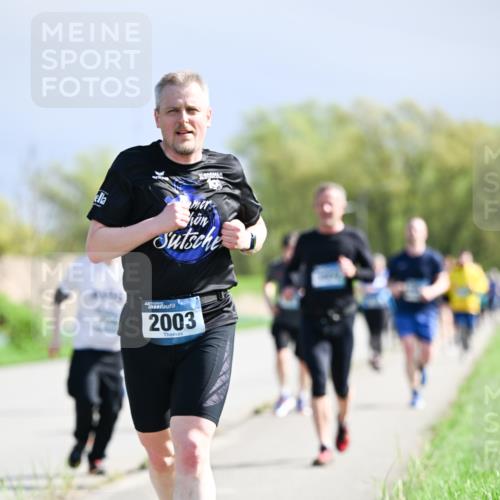 07.04.2024 - 43. Internationalen Wilhelmsburger Insellauf Dr. Thomas Lammeyer http://msf.ph/oto/6050727 07.04.2024 11:19:04 Laufen 2003 meine-sportfotos.de