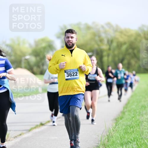 07.04.2024 - 43. Internationalen Wilhelmsburger Insellauf Dr. Thomas Lammeyer http://msf.ph/oto/6050778 07.04.2024 11:19:16 Laufen 3622 meine-sportfotos.de