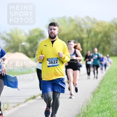 07.04.2024 - 43. Internationalen Wilhelmsburger Insellauf Dr. Thomas Lammeyer http://msf.ph/oto/6050780 07.04.2024 11:19:16 Laufen 3622 meine-sportfotos.de