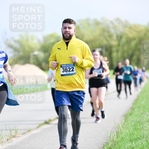 07.04.2024 - 43. Internationalen Wilhelmsburger Insellauf Dr. Thomas Lammeyer http://msf.ph/oto/6050781 07.04.2024 11:19:16 Laufen 3622 meine-sportfotos.de