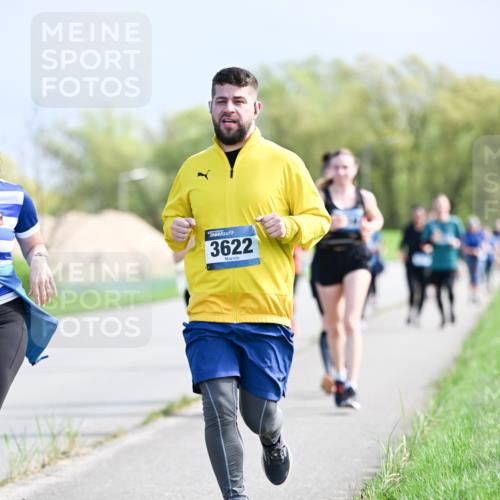 07.04.2024 - 43. Internationalen Wilhelmsburger Insellauf Dr. Thomas Lammeyer http://msf.ph/oto/6050783 07.04.2024 11:19:16 Laufen 3622 meine-sportfotos.de