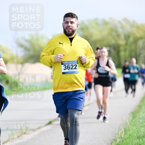 07.04.2024 - 43. Internationalen Wilhelmsburger Insellauf Dr. Thomas Lammeyer http://msf.ph/oto/6050785 07.04.2024 11:19:16 Laufen 3622 meine-sportfotos.de