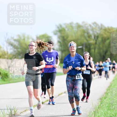07.04.2024 - 43. Internationalen Wilhelmsburger Insellauf Dr. Thomas Lammeyer http://msf.ph/oto/6050862 07.04.2024 11:19:31 Laufen 373, 3032 meine-sportfotos.de