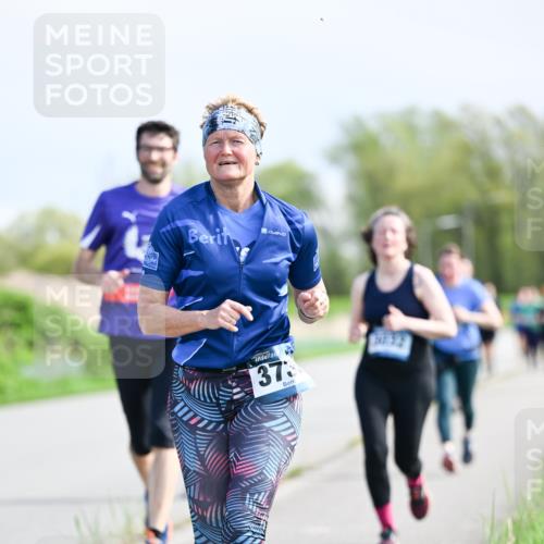 07.04.2024 - 43. Internationalen Wilhelmsburger Insellauf Dr. Thomas Lammeyer http://msf.ph/oto/6050878 07.04.2024 11:19:34 Laufen 373 meine-sportfotos.de
