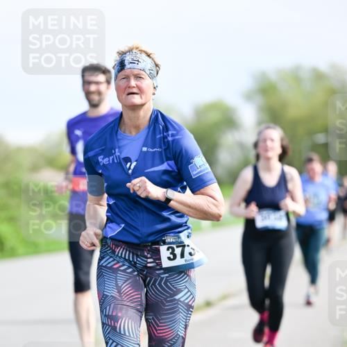 07.04.2024 - 43. Internationalen Wilhelmsburger Insellauf Dr. Thomas Lammeyer http://msf.ph/oto/6050881 07.04.2024 11:19:34 Laufen 373 meine-sportfotos.de