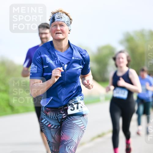 07.04.2024 - 43. Internationalen Wilhelmsburger Insellauf Dr. Thomas Lammeyer http://msf.ph/oto/6050883 07.04.2024 11:19:34 Laufen 373 meine-sportfotos.de