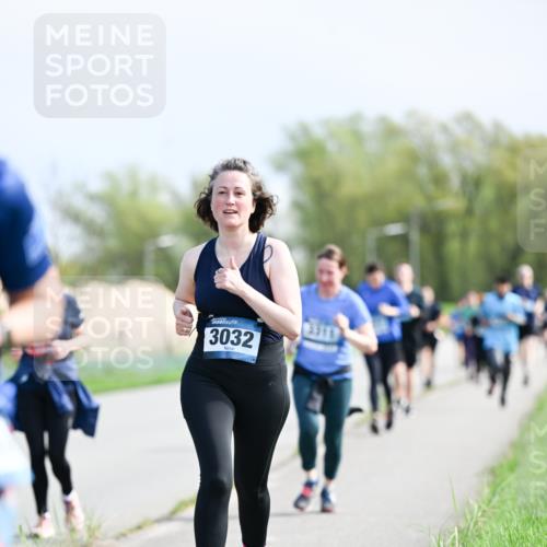 07.04.2024 - 43. Internationalen Wilhelmsburger Insellauf Dr. Thomas Lammeyer http://msf.ph/oto/6050886 07.04.2024 11:19:35 Laufen 3032, 3318 meine-sportfotos.de
