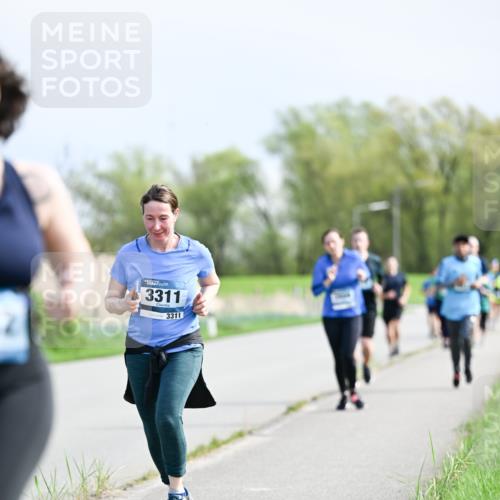 07.04.2024 - 43. Internationalen Wilhelmsburger Insellauf Dr. Thomas Lammeyer http://msf.ph/oto/6050893 07.04.2024 11:19:37 Laufen 3311, 3311 meine-sportfotos.de