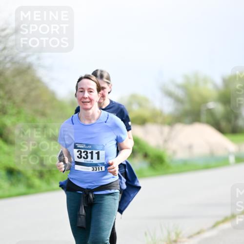 07.04.2024 - 43. Internationalen Wilhelmsburger Insellauf Dr. Thomas Lammeyer http://msf.ph/oto/6050904 07.04.2024 11:19:38 Laufen 3311, 3311 meine-sportfotos.de