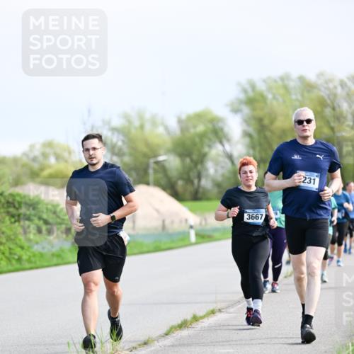 07.04.2024 - 43. Internationalen Wilhelmsburger Insellauf Dr. Thomas Lammeyer http://msf.ph/oto/6050944 07.04.2024 11:19:47 Laufen 3667, 231 meine-sportfotos.de