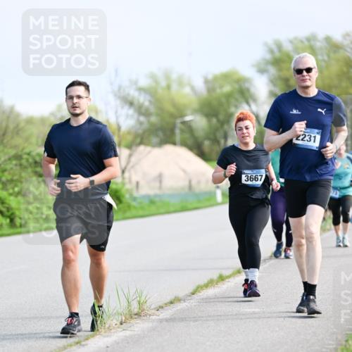 07.04.2024 - 43. Internationalen Wilhelmsburger Insellauf Dr. Thomas Lammeyer http://msf.ph/oto/6050949 07.04.2024 11:19:48 Laufen 3667, 2231 meine-sportfotos.de