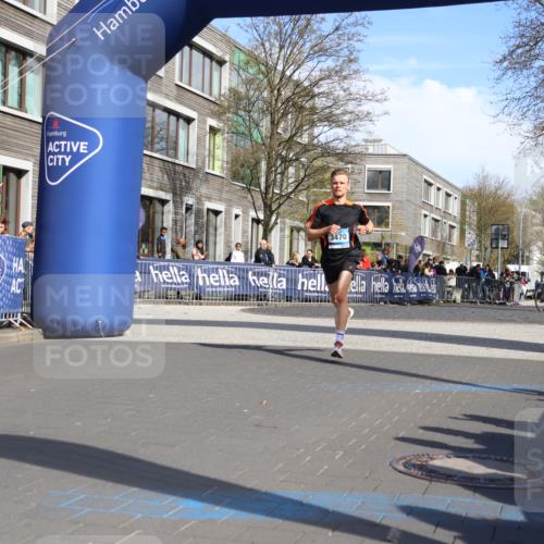 07.04.2024 - 43. Internationalen Wilhelmsburger Insellauf Strokosch-Dieckow http://msf.ph/oto/6050963 07.04.2024 11:16:27 Ziel 3470 meine-sportfotos.de