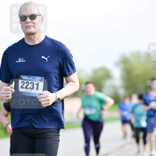 07.04.2024 - 43. Internationalen Wilhelmsburger Insellauf Dr. Thomas Lammeyer http://msf.ph/oto/6050970 07.04.2024 11:19:51 Laufen 2231 meine-sportfotos.de