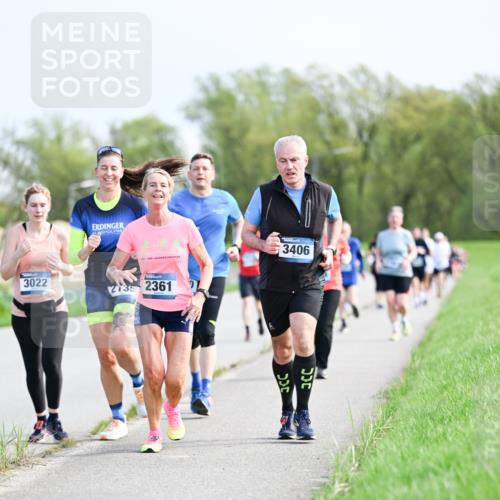07.04.2024 - 43. Internationalen Wilhelmsburger Insellauf Dr. Thomas Lammeyer http://msf.ph/oto/6051020 07.04.2024 11:19:59 Laufen 3406, 3022, 2735, 2361 meine-sportfotos.de