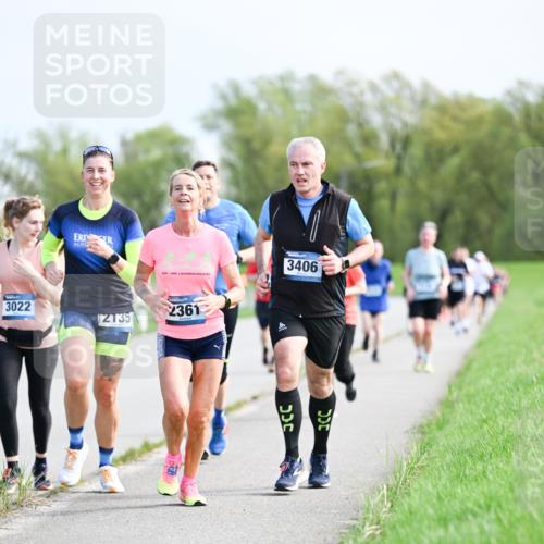 07.04.2024 - 43. Internationalen Wilhelmsburger Insellauf Dr. Thomas Lammeyer http://msf.ph/oto/6051023 07.04.2024 11:20:00 Laufen 3406, 3022, 2135, 2361 meine-sportfotos.de