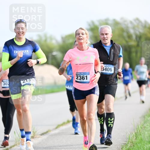 07.04.2024 - 43. Internationalen Wilhelmsburger Insellauf Dr. Thomas Lammeyer http://msf.ph/oto/6051031 07.04.2024 11:20:01 Laufen 302, 2135, 2361, 3406 meine-sportfotos.de