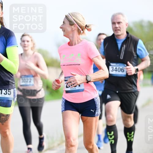 07.04.2024 - 43. Internationalen Wilhelmsburger Insellauf Dr. Thomas Lammeyer http://msf.ph/oto/6051037 07.04.2024 11:20:02 Laufen 135, 3122, 3406 meine-sportfotos.de