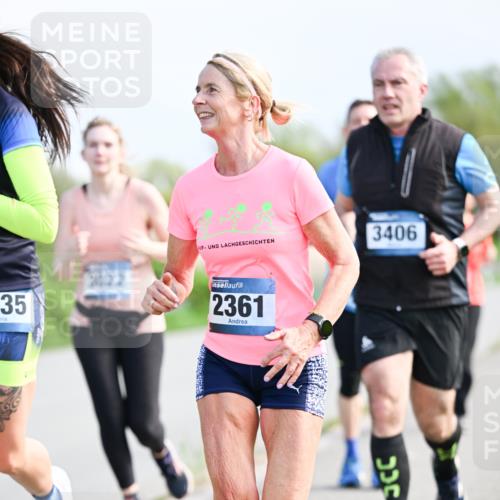 07.04.2024 - 43. Internationalen Wilhelmsburger Insellauf Dr. Thomas Lammeyer http://msf.ph/oto/6051038 07.04.2024 11:20:02 Laufen 35, 3406, 2361 meine-sportfotos.de