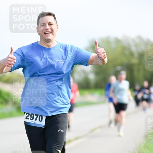 07.04.2024 - 43. Internationalen Wilhelmsburger Insellauf Dr. Thomas Lammeyer http://msf.ph/oto/6051048 07.04.2024 11:20:05 Laufen 202, 2970 meine-sportfotos.de