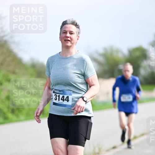 07.04.2024 - 43. Internationalen Wilhelmsburger Insellauf Dr. Thomas Lammeyer http://msf.ph/oto/6051070 07.04.2024 11:20:10 Laufen 3144 meine-sportfotos.de