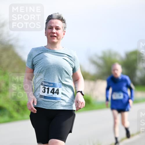 07.04.2024 - 43. Internationalen Wilhelmsburger Insellauf Dr. Thomas Lammeyer http://msf.ph/oto/6051072 07.04.2024 11:20:10 Laufen 3144 meine-sportfotos.de