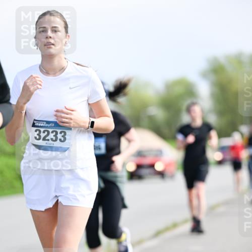 07.04.2024 - 43. Internationalen Wilhelmsburger Insellauf Dr. Thomas Lammeyer http://msf.ph/oto/6051115 07.04.2024 11:20:21 Laufen 3233 meine-sportfotos.de