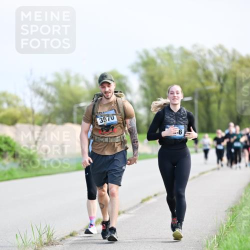 07.04.2024 - 43. Internationalen Wilhelmsburger Insellauf Dr. Thomas Lammeyer http://msf.ph/oto/6051160 07.04.2024 11:20:32 Laufen 3570 meine-sportfotos.de