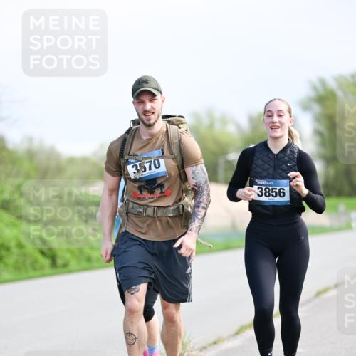 07.04.2024 - 43. Internationalen Wilhelmsburger Insellauf Dr. Thomas Lammeyer http://msf.ph/oto/6051161 07.04.2024 11:20:34 Laufen 3570, 3856 meine-sportfotos.de