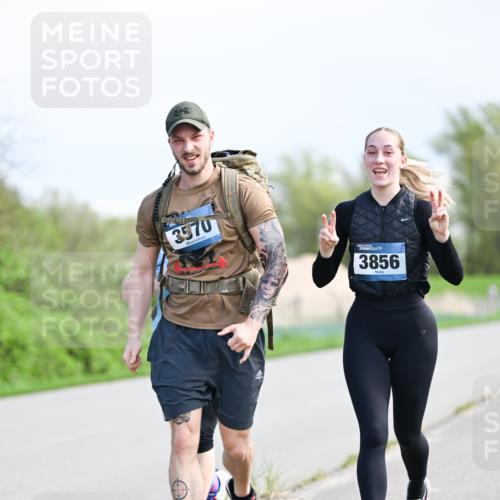 07.04.2024 - 43. Internationalen Wilhelmsburger Insellauf Dr. Thomas Lammeyer http://msf.ph/oto/6051162 07.04.2024 11:20:34 Laufen 3970, 3856 meine-sportfotos.de