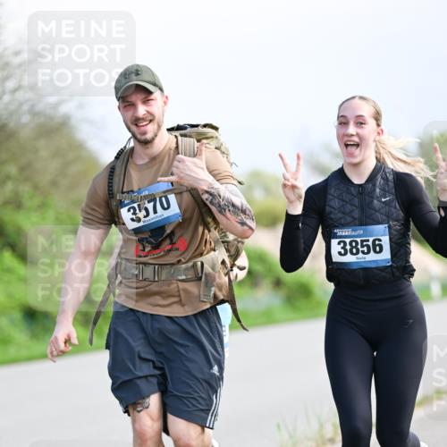 07.04.2024 - 43. Internationalen Wilhelmsburger Insellauf Dr. Thomas Lammeyer http://msf.ph/oto/6051168 07.04.2024 11:20:35 Laufen 3570, 3856 meine-sportfotos.de