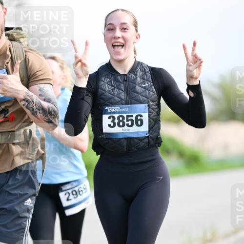 07.04.2024 - 43. Internationalen Wilhelmsburger Insellauf Dr. Thomas Lammeyer http://msf.ph/oto/6051174 07.04.2024 11:20:36 Laufen 2969, 3856 meine-sportfotos.de