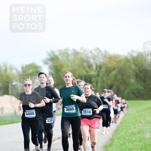 07.04.2024 - 43. Internationalen Wilhelmsburger Insellauf Dr. Thomas Lammeyer http://msf.ph/oto/6051181 07.04.2024 11:20:47 Laufen 4400, 4303, 3665, 2516 meine-sportfotos.de