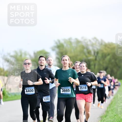07.04.2024 - 43. Internationalen Wilhelmsburger Insellauf Dr. Thomas Lammeyer http://msf.ph/oto/6051183 07.04.2024 11:20:48 Laufen 4400, 4303, 3665, 2516 meine-sportfotos.de
