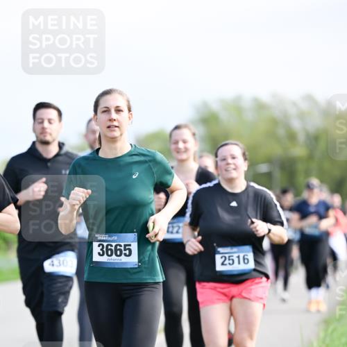 07.04.2024 - 43. Internationalen Wilhelmsburger Insellauf Dr. Thomas Lammeyer http://msf.ph/oto/6051195 07.04.2024 11:20:50 Laufen 430, 3665, 2516 meine-sportfotos.de