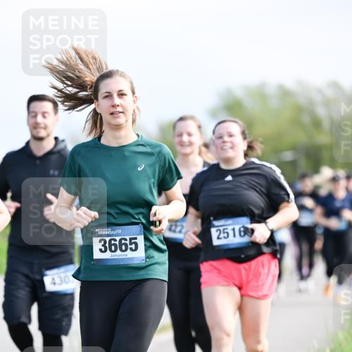 07.04.2024 - 43. Internationalen Wilhelmsburger Insellauf Dr. Thomas Lammeyer http://msf.ph/oto/6051197 07.04.2024 11:20:50 Laufen 430, 3665, 2516 meine-sportfotos.de