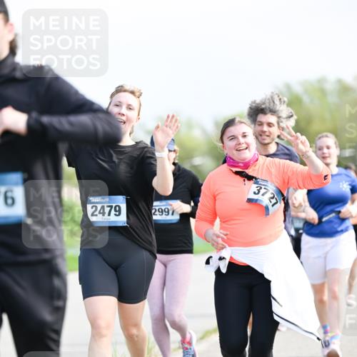 07.04.2024 - 43. Internationalen Wilhelmsburger Insellauf Dr. Thomas Lammeyer http://msf.ph/oto/6051238 07.04.2024 11:20:59 Laufen 6, 2479, 2997, 3727 meine-sportfotos.de