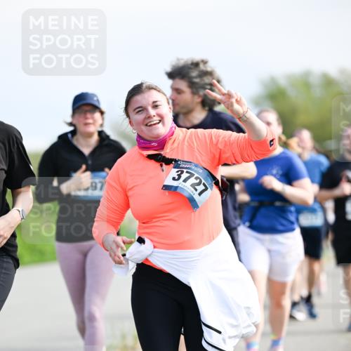 07.04.2024 - 43. Internationalen Wilhelmsburger Insellauf Dr. Thomas Lammeyer http://msf.ph/oto/6051244 07.04.2024 11:21:00 Laufen 97, 43, 3727 meine-sportfotos.de