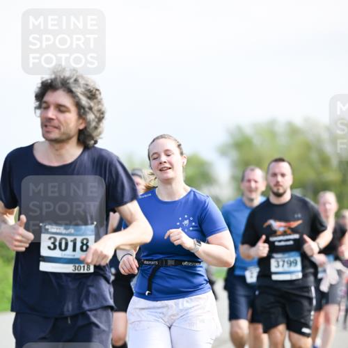 07.04.2024 - 43. Internationalen Wilhelmsburger Insellauf Dr. Thomas Lammeyer http://msf.ph/oto/6051250 07.04.2024 11:21:01 Laufen 3018, 3018, 3799 meine-sportfotos.de