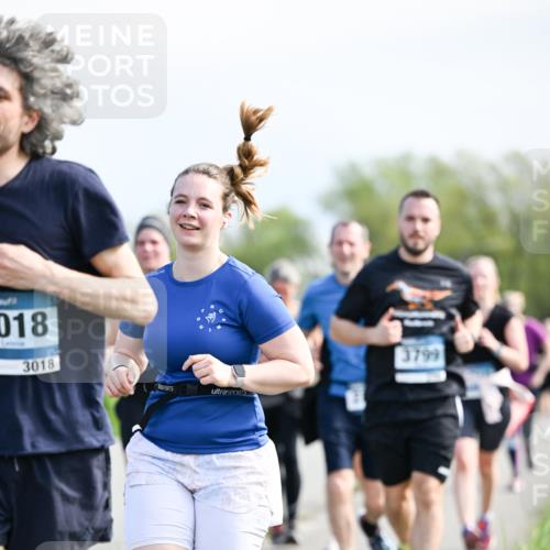 07.04.2024 - 43. Internationalen Wilhelmsburger Insellauf Dr. Thomas Lammeyer http://msf.ph/oto/6051252 07.04.2024 11:21:02 Laufen 018, 3018, 3799 meine-sportfotos.de