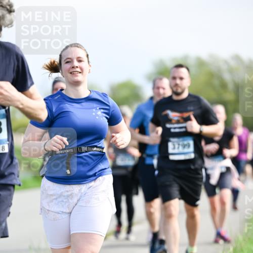07.04.2024 - 43. Internationalen Wilhelmsburger Insellauf Dr. Thomas Lammeyer http://msf.ph/oto/6051254 07.04.2024 11:21:02 Laufen 18, 3799 meine-sportfotos.de