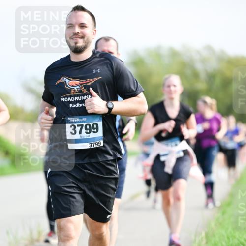 07.04.2024 - 43. Internationalen Wilhelmsburger Insellauf Dr. Thomas Lammeyer http://msf.ph/oto/6051261 07.04.2024 11:21:03 Laufen 3799, 3799 meine-sportfotos.de