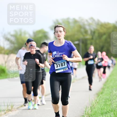 07.04.2024 - 43. Internationalen Wilhelmsburger Insellauf Dr. Thomas Lammeyer http://msf.ph/oto/6051304 07.04.2024 11:21:12 Laufen 3187, 3187 meine-sportfotos.de
